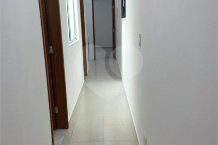 Sobrado à venda com 3 quartos, sendo 1 suíte,  em Vila Pires, Santo André, SP