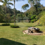 Sobrado à venda com 4 quartos, sendo 1 suíte, em Serra da Cantareira, Mairiporã, SP