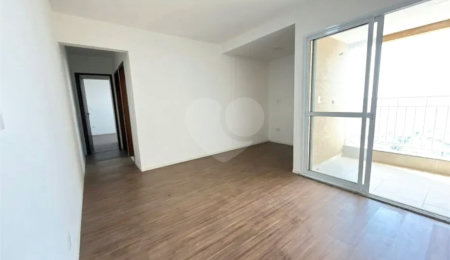 Apartamento à venda com 2 quartos, sendo 1 suíte,  em Vila Medeiros, São Paulo, SP