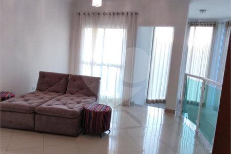 Casa à venda com 3 suítes no condomínio Shamballa II, Atibaia - SP