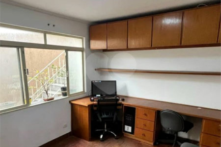 Casa à venda com 4 quartos, sendo 1 suíte, em Água Fria, São Paulo, SP