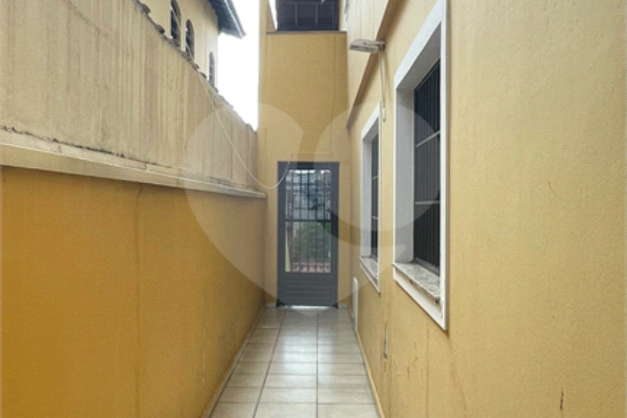 Sobrado à venda com 3 quartos, sendo 1 suíte, em Vila Guilherme, São Paulo, SP