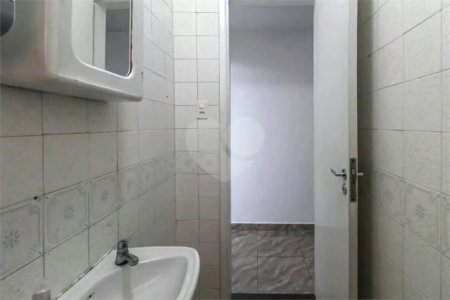 Sobrado à venda com 4 quartos em Jardim Independência, São Paulo, SP