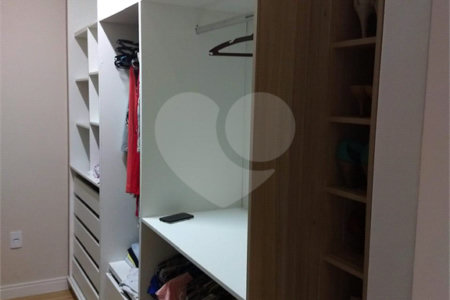 Casa à venda com 3 quartos, sendo 1 suíte, em Residencial Vila dos Eucaliptos, Salto, SP