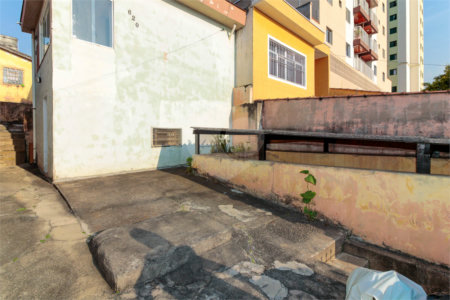 Casa Térrea à venda com 3 quartos em Vila Medeiros, São Paulo, SP