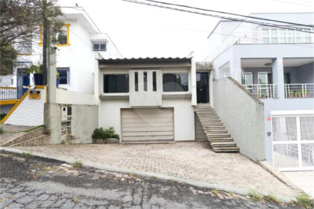 Sobrado à venda com 3 quartos, sendo 1 suíte, em Tucuruvi, São Paulo, SP