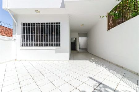 Casa à venda com 3 quartos, sendo 1 suíte, em Brooklin Paulista, São Paulo, SP
