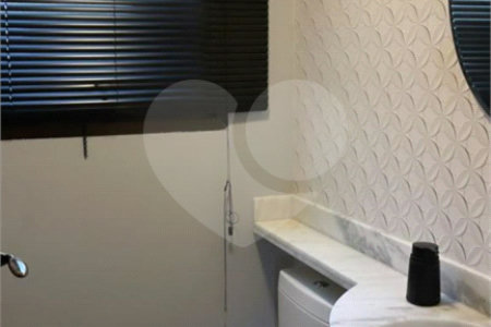 Apartamento à venda com 4 quartos, sendo 1 suíte, em Vila Monumento, São Paulo, SP