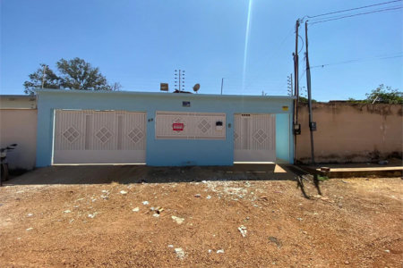 Casa à venda com 3 quartos, sendo 1 suíte, em São Félix, Balsas, MA