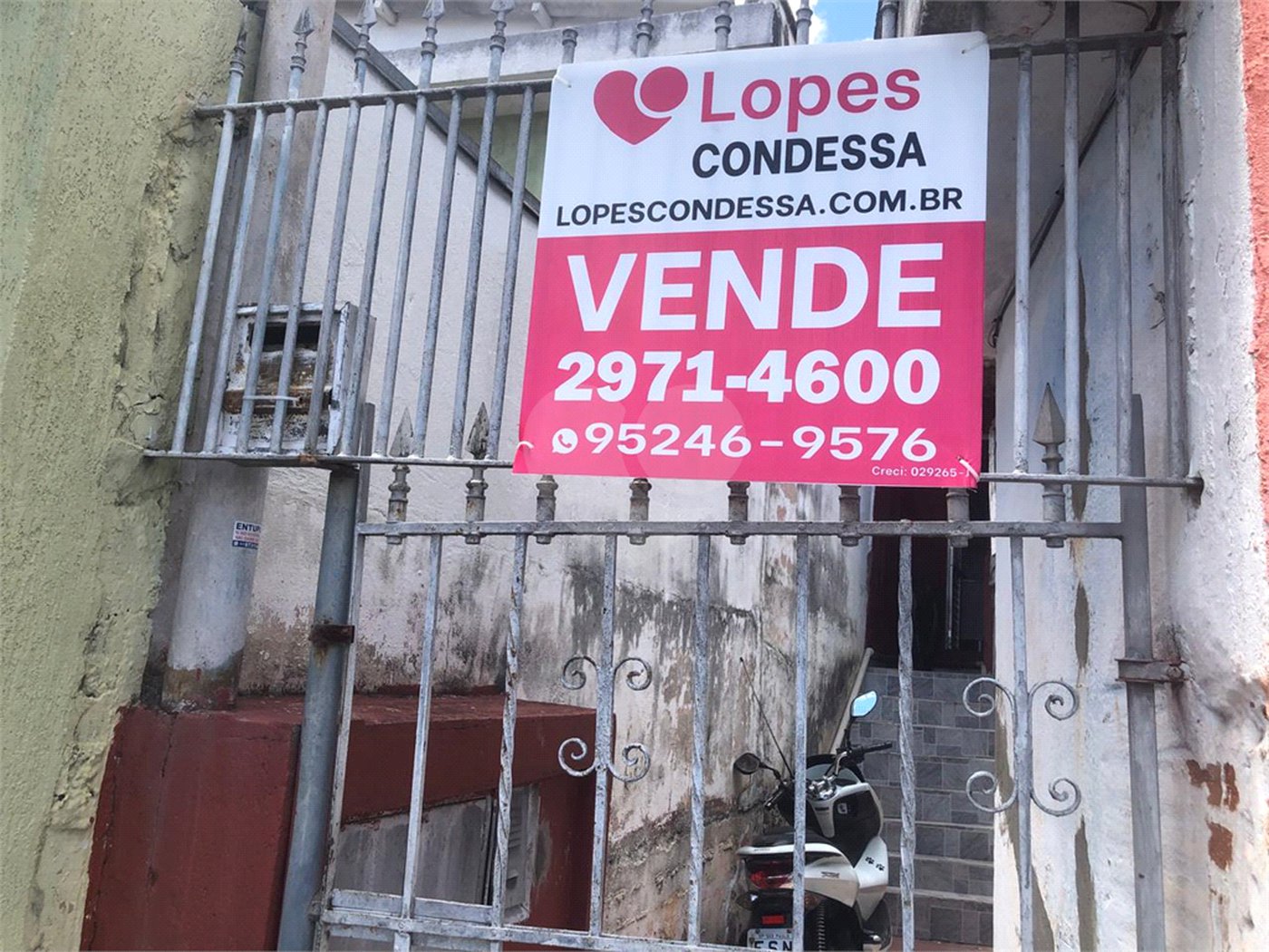 Casa Térrea à venda com 6 quartos, sendo 2 suítes, em Vila Mazzei, São Paulo, SP