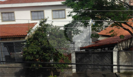 Sobrado à venda com 4 quartos, sendo 1 suíte,  em Jardim Celeste, São Paulo, SP