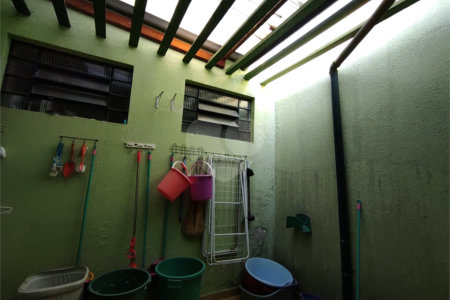 Casa à venda com 3 quartos, sendo 1 suíte, no Centro, Poá, SP