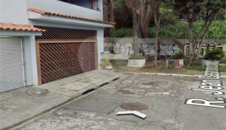 Sobrado à venda com 3 quartos, sendo 1 suíte, em Jardim Virginia Bianca, São Paulo, SP