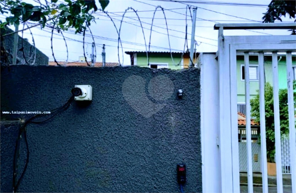 Casa à venda com 2 quartos no condomínio Villaggio Dona Regina, São Paulo - SP