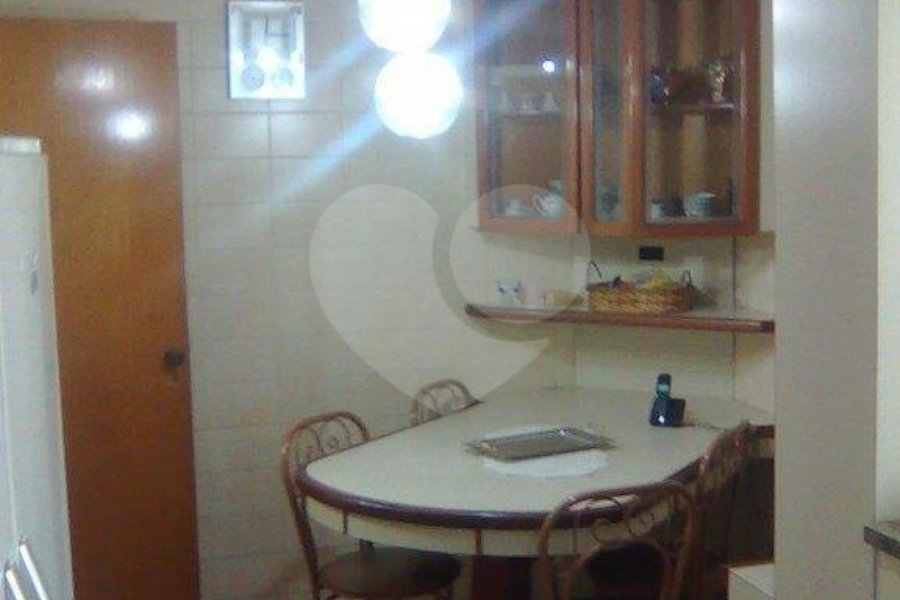 Apartamento à venda ou para alugar com 4 quartos, sendo 2 suítes,  em Horto Florestal, São Paulo, SP