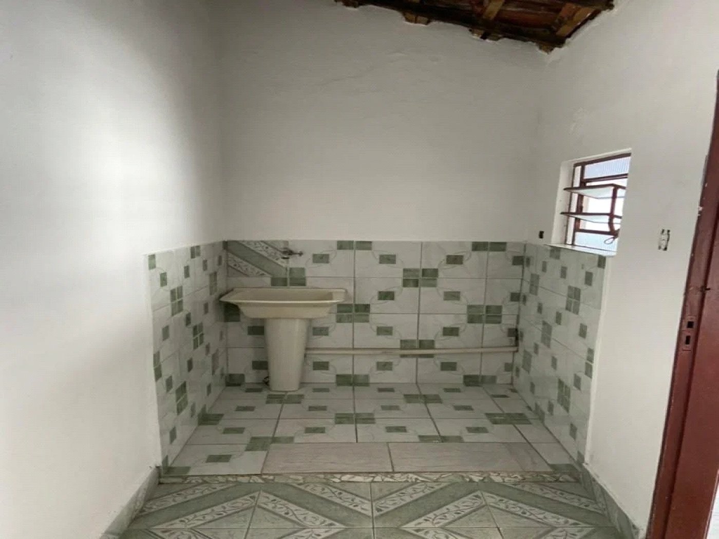 Casa à venda com 2 quartos em Rio Pequeno, São Paulo, SP