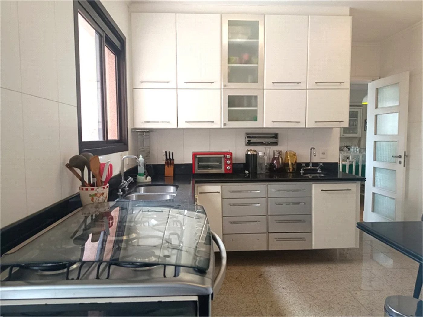 Apartamento à venda com 3 suítes em Vila Suzana, São Paulo, SP