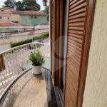 Sobrado à venda com 4 quartos, sendo 3 suítes, em Parque São Domingos, São Paulo, SP