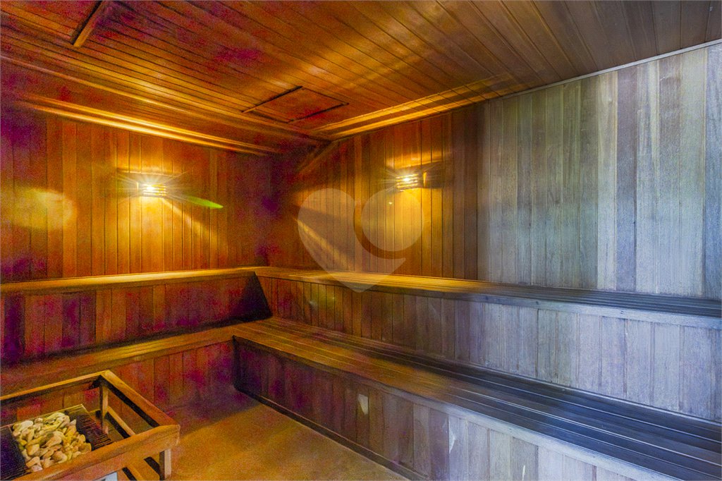 Apartamento à venda com 3 quartos, sendo 1 suíte,  em Jardim Vazani, São Paulo, SP