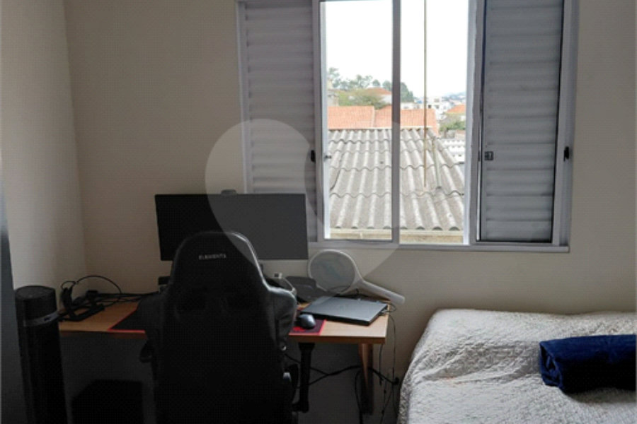 Casa à venda com 2 suítes no condomínio Residencial Guilhen, São Paulo - SP