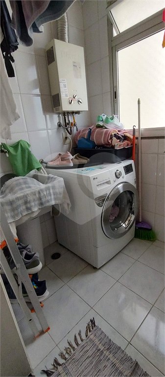 Apartamento à venda com 3 quartos em Vila Antonieta, São Paulo, SP