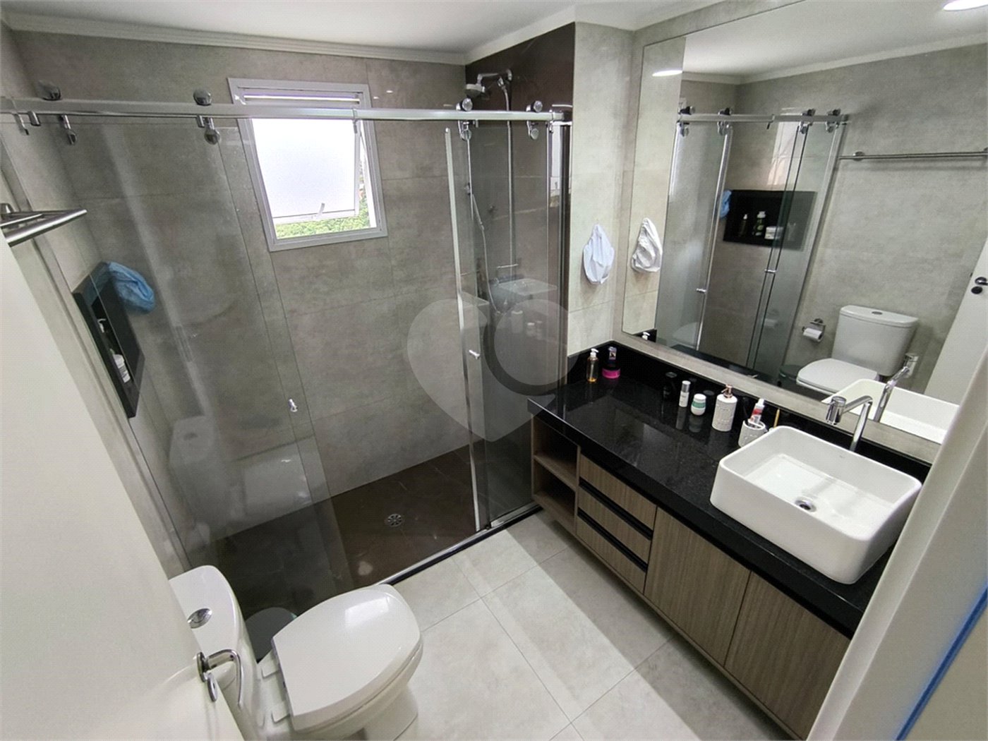 Apartamento à venda com 3 quartos, sendo 1 suíte, em Jardim Vazani, São Paulo, SP
