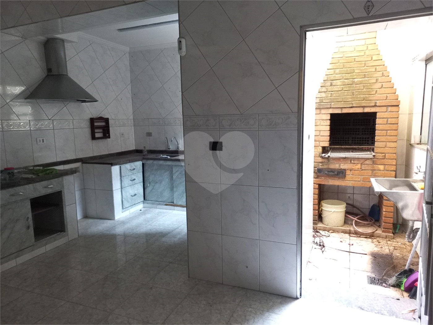 Sobrado à venda com 3 quartos, sendo 2 suítes, em Parada Inglesa, São Paulo, SP