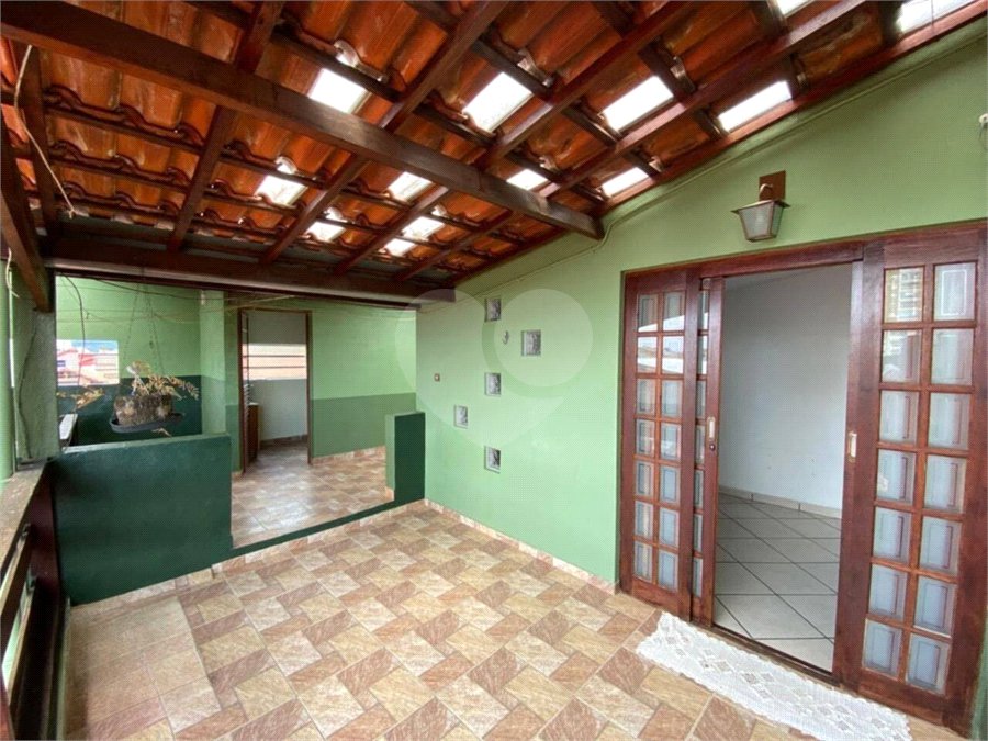 Casa à venda com 4 quartos, sendo 2 suítes, em Parque Santana, Mogi das Cruzes, SP
