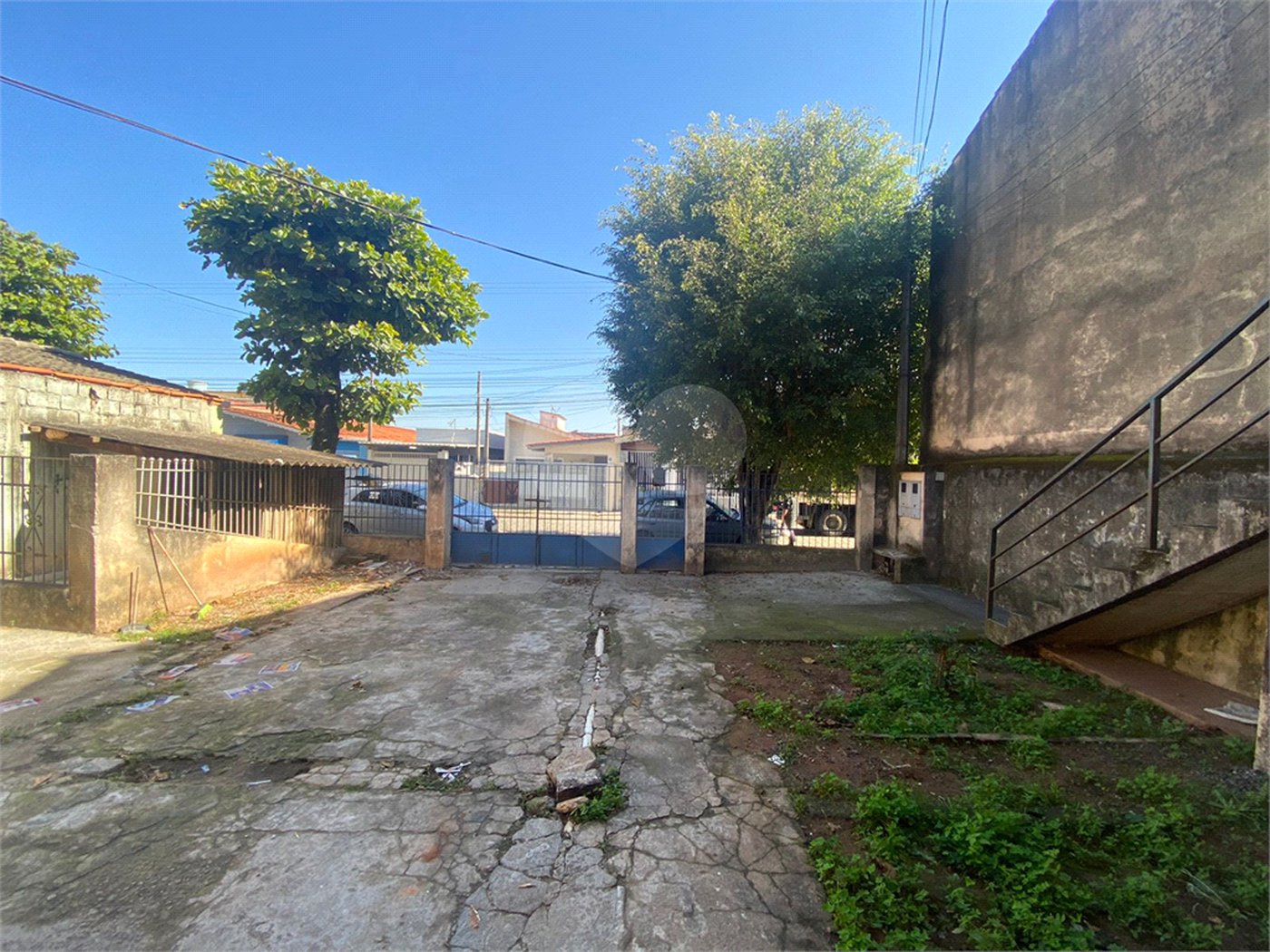 Casa à venda com 2 quartos, sendo 1 suíte,  em Jardim Alvinópolis Ii, Atibaia, SP