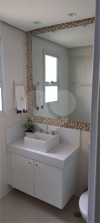 Apartamento à venda com 3 quartos, sendo 1 suíte,  em Parque Santana, Mogi das Cruzes, SP