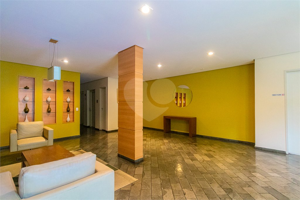 Apartamento à venda com 3 quartos, sendo 1 suíte, em Jardim Marajoara, São Paulo, SP