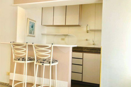Flat à venda com 1 suíte em Santana, São Paulo, SP