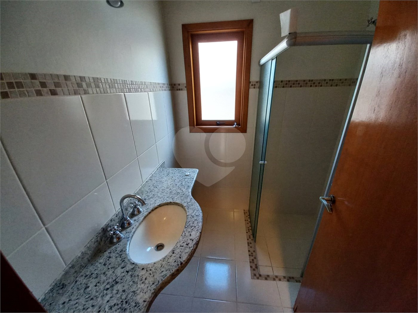 Casa Térrea no Condomínio Damha I,