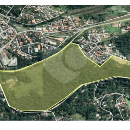 Área de terra de 156 mil m2 à venda em São Roque, zona mista (residencial/industrial)