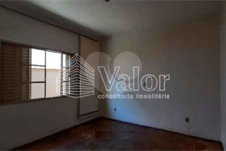 Casa térrea para venda na Vila Carmem .