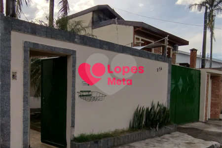BELISSIMA CASA COM 250M², 3 DORMITORIOS, 1 BANHEIRO E 3 VAGAS DE GARAGEM, CIDADE VISTA VERDE, SÃO JO