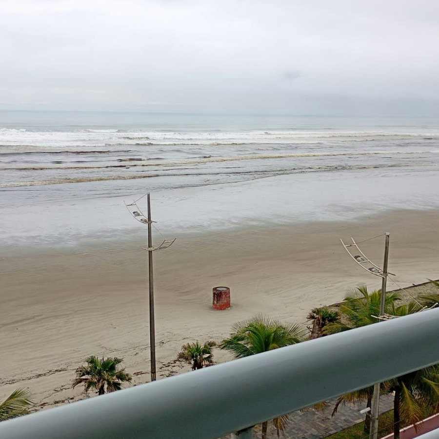Apartamento Frente Mar em Solemar – Praia Grande