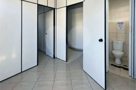 Casa 02 dormitórios para locação no Parque Novo Mundo em São Paulo/SP