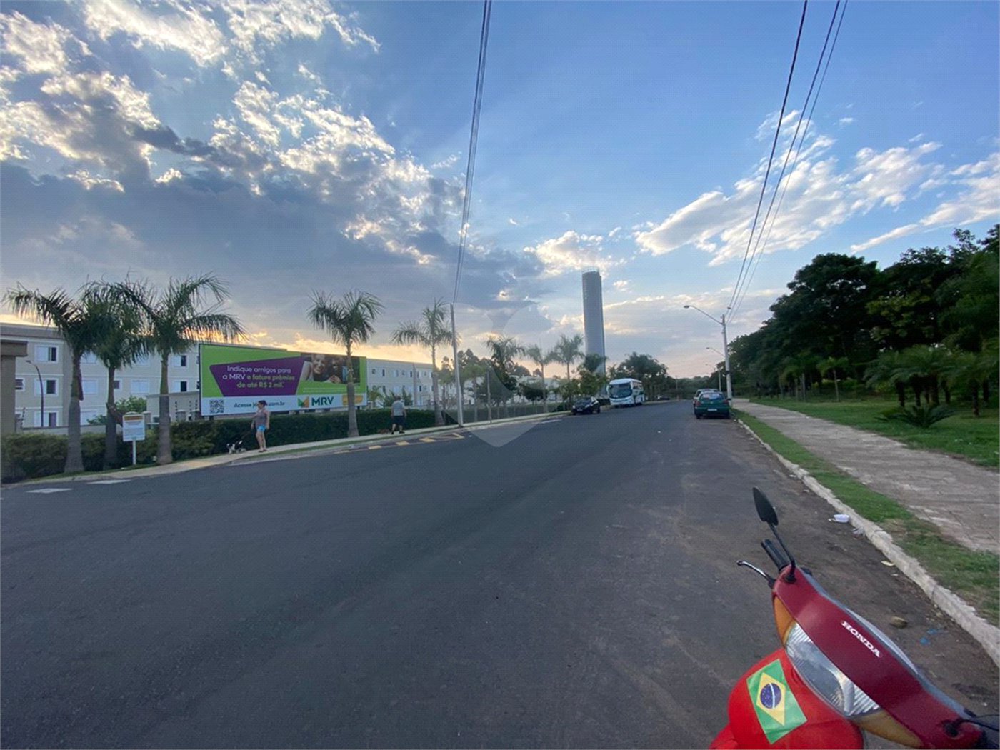 Apartamento no Condomínio Monte Stella