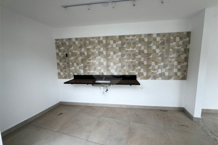 Casa á venda, com 03 Dormitórios, no Bairro Parque Primavera em São Carlos.