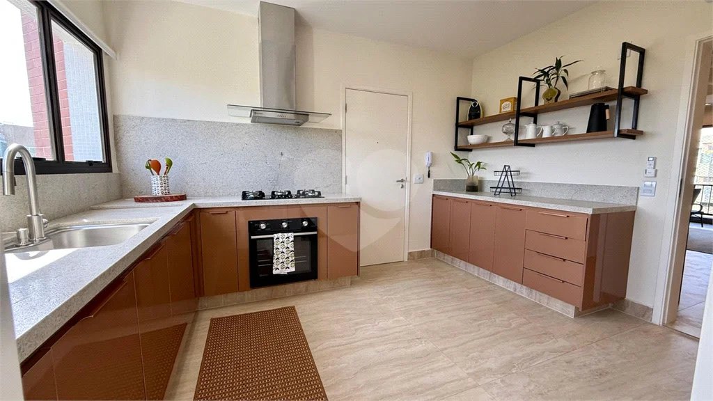 Apartamento à venda com 3 quartos, sendo 2 suítes, em Riviera de São Lourenço, Bertioga, SP