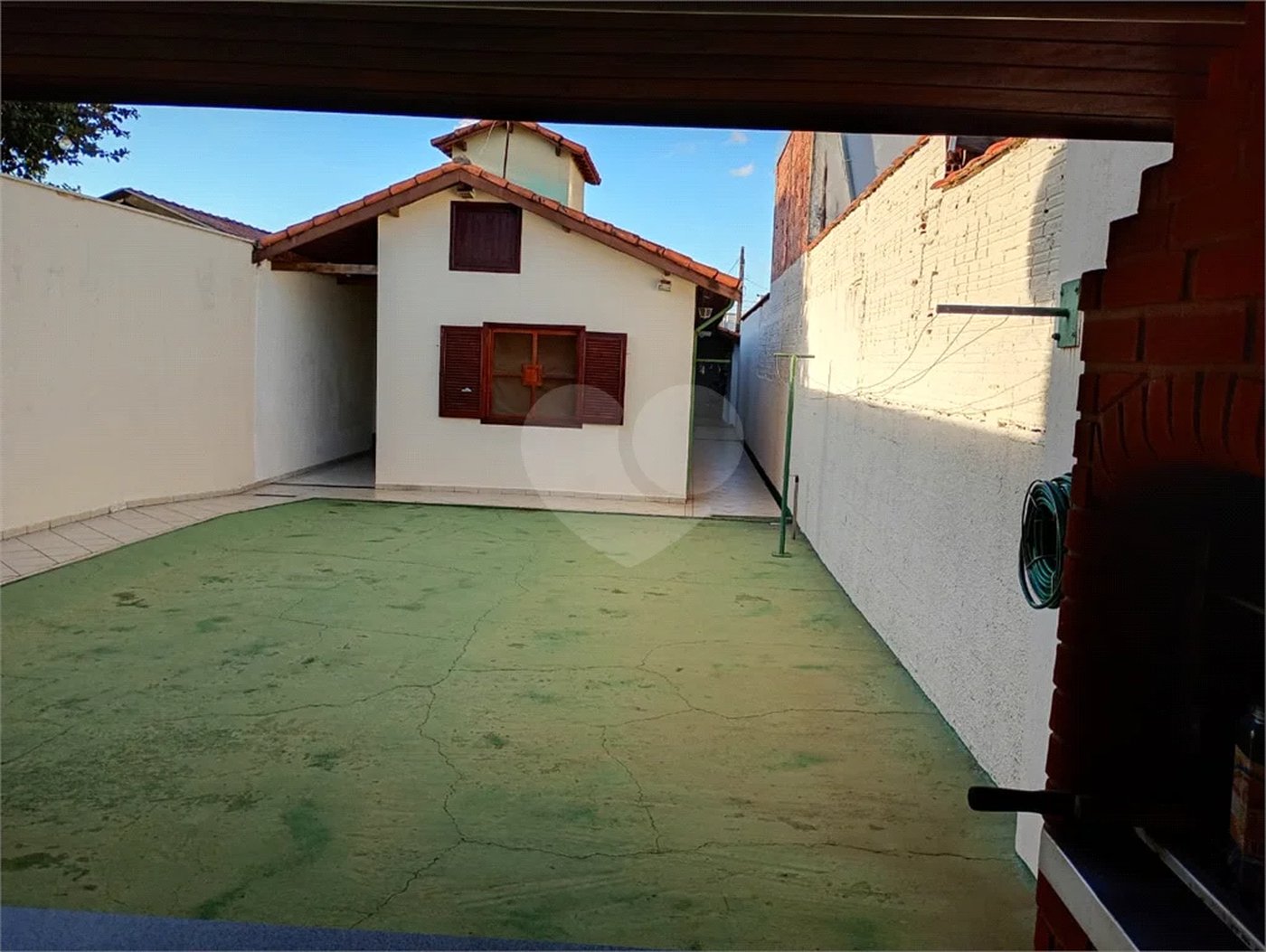 Casa térrea com edícula, com 4 dormitórios à venda no Condomínio Residencial Parque Taquaral em Piracicaba/SP.