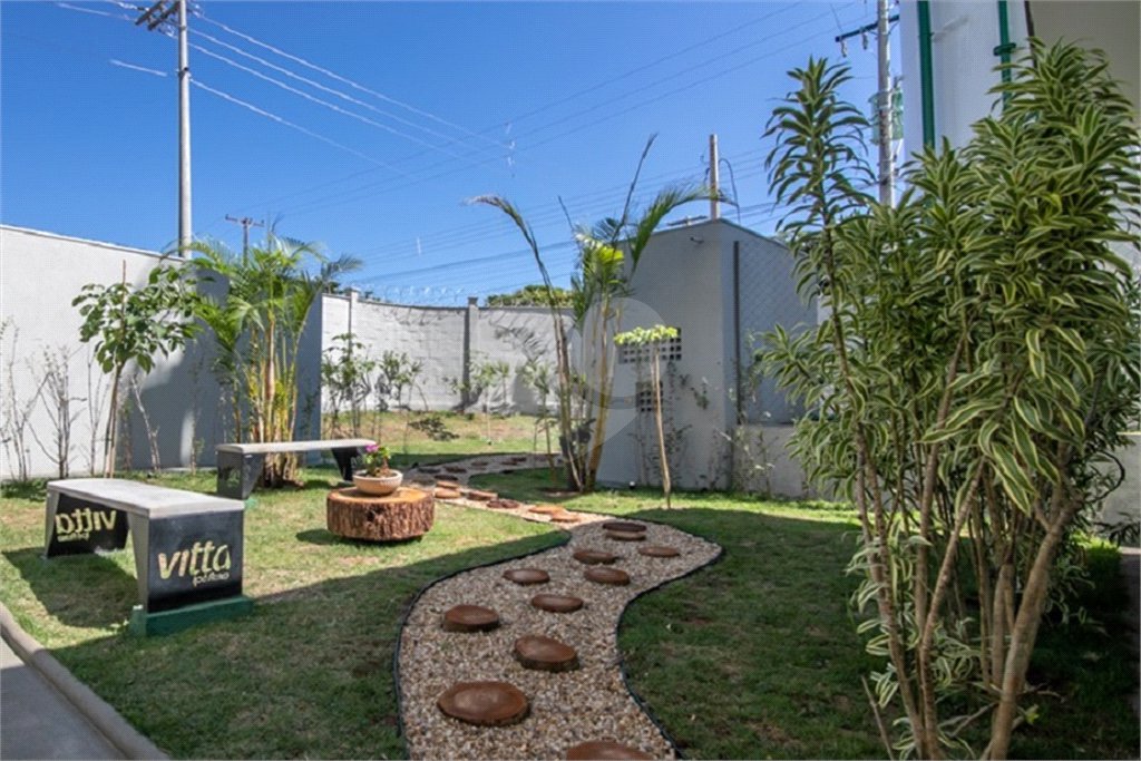 Apartamento com 2 dormitórios.