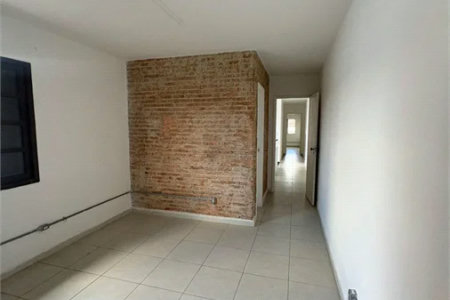 Sobrado à venda com 4 quartos, sendo 1 suíte,  em Vila Sônia, São Paulo, SP