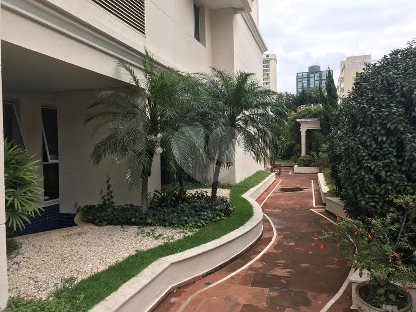 Apartamento à venda com 1 suíte em Campo Belo, São Paulo, SP