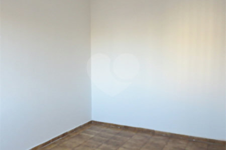 Sobrado Conservado na Saúde- 230m2 - 3 Quartos/1 Suíte/2 Vagas