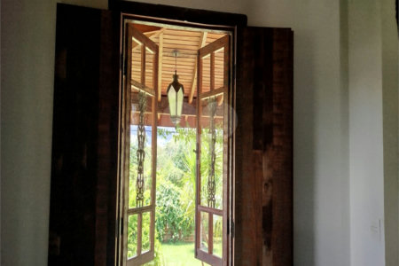 Casa de Campo em condomínio Analândia