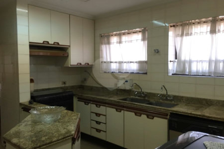 APARTAMENTO LUXUOSO Á VENDA - 04 SUÍTES - 04 VAGAS - SAÚDE - CONDOMÍNIO COMPLETO