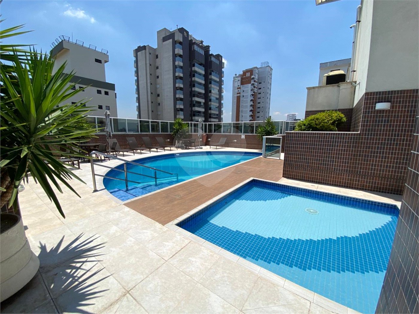 Apartamento Anália Franco 3 dorms. - 97m² - Aceita e estuda Permuta.
