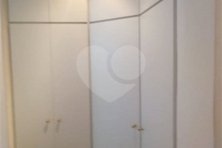 Sobrado com 150 m², 3 quartos e 2 vagas